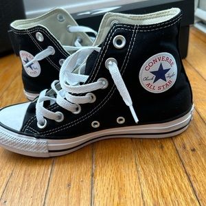 Its brand new converse shoes